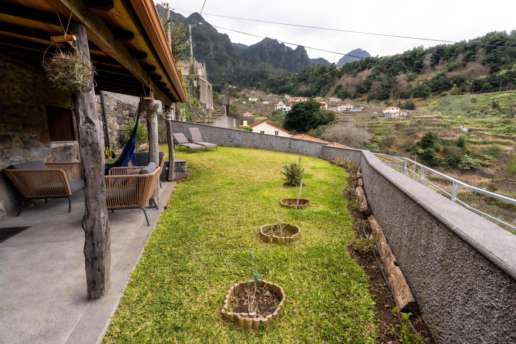 Madeira Bird House - House In The Mountains With Garden Villa São Vicente Екстериор снимка